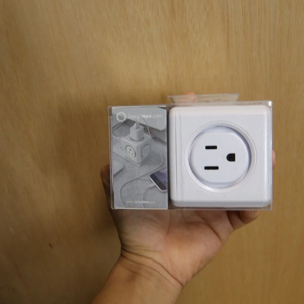 DesignNest PowerCube Original 4 Outlet Wall Adapter Plug Multiplier White Lot 2